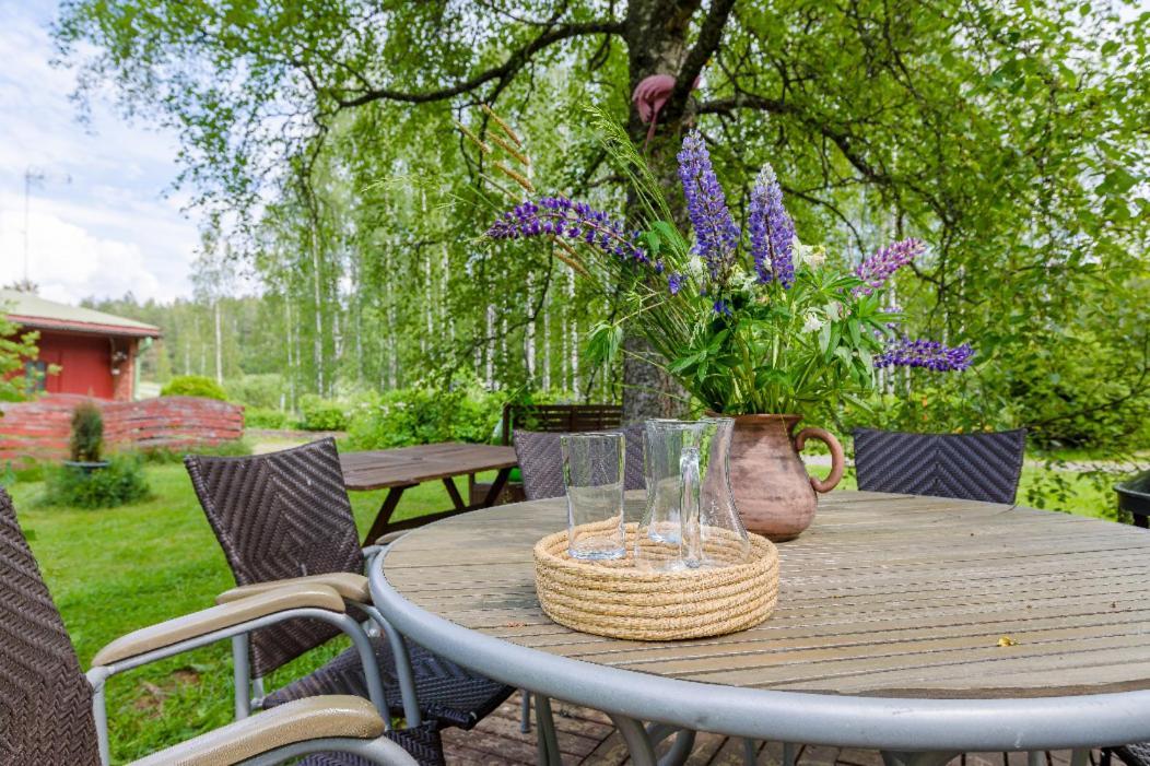 Poppelstrand Nuuksio, Pet Friendly Guest Apartment Luaran gambar