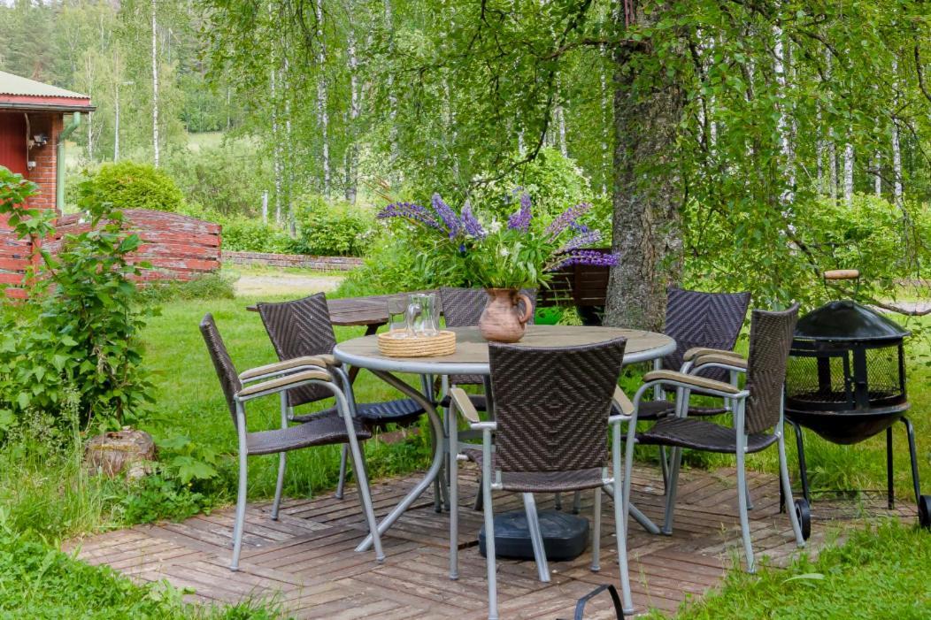 Poppelstrand Nuuksio, Pet Friendly Guest Apartment Luaran gambar